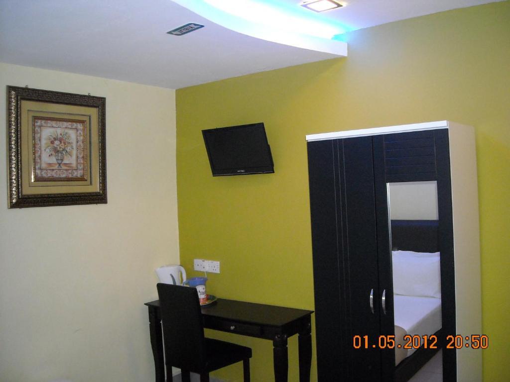Hotel Sungai Besi H1 Seri Kembangan Zimmer foto
