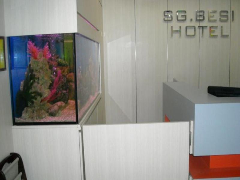 Hotel Sungai Besi H1 Seri Kembangan Exterior foto